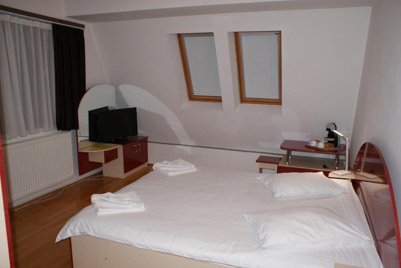 Vila Sorina Poiana Brasov Exteriör bild